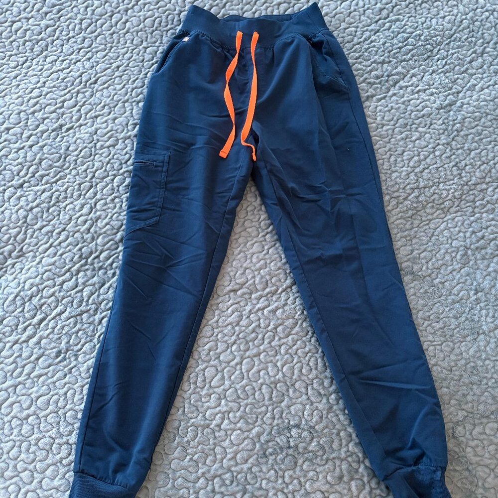 Figs High Waisted Zamora Jogger Scrub Pants - Size XXS Regular